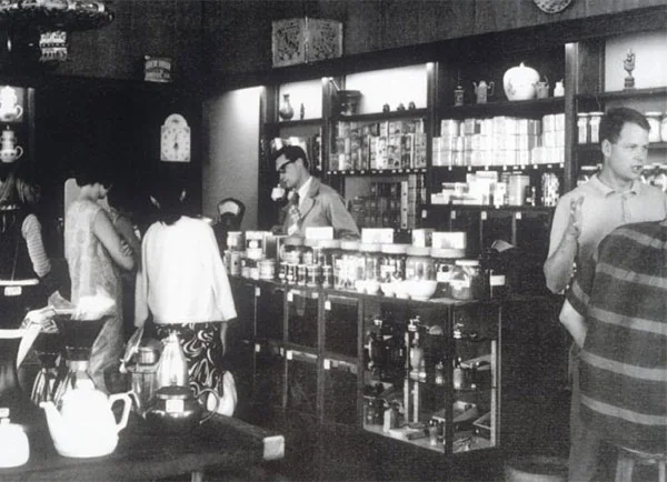Peet's Coffee в Беркли — крепкий кофе глубокой обжарки